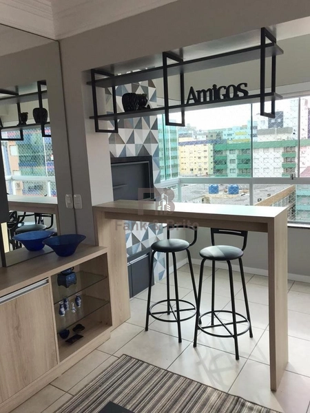 APARTAMENTO DE DOIS DORMITÓRIOS A VENDA, COM CHURRASQUEIRA NA SACADA: 6ª foto da galeria de imagens do imóvel