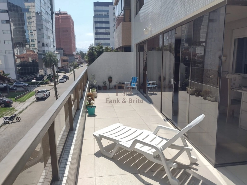 APARTAMENTO 2 DORMITÓRIOS COM TERRAÇO NO BAIRRO NAVEGANTES: 1ª foto da galeria de imagens do imóvel