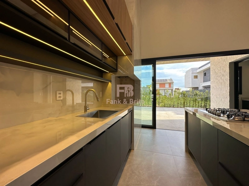 CASA A VENDA EM CONDOMINIO FECHADO NO LITORAL NORTE GAUCHO: 23ª foto da galeria de imagens do imóvel