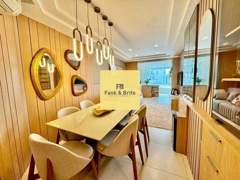 APARTAMENTO FINAMENTE MOBILIADO, DECORADO, PRÓXIMO A PRAÇA LUIZ BASSANI: 4ª foto da galeria de imagens do imóvel