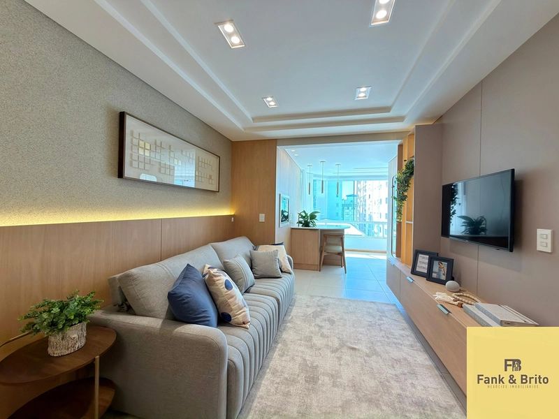 APARTAMENTO FINAMENTE MOBILIADO, DECORADO, PRÓXIMO A PRAÇA LUIZ BASSANI: 5ª foto da galeria de imagens do imóvel