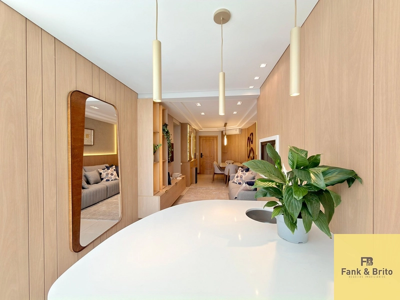 APARTAMENTO FINAMENTE MOBILIADO, DECORADO, PRÓXIMO A PRAÇA LUIZ BASSANI: 13ª foto da galeria de imagens do imóvel