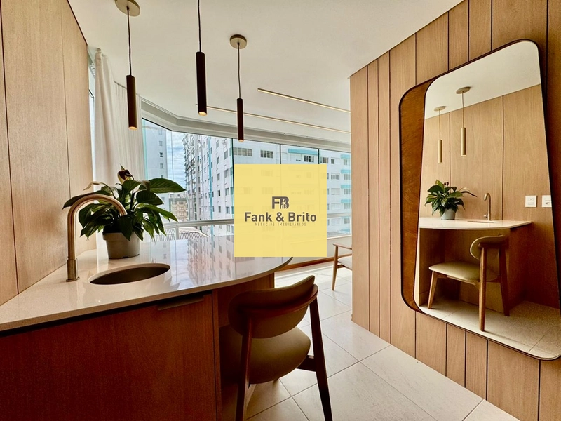 APARTAMENTO FINAMENTE MOBILIADO, DECORADO, PRÓXIMO A PRAÇA LUIZ BASSANI: 5ª foto da galeria de imagens do imóvel