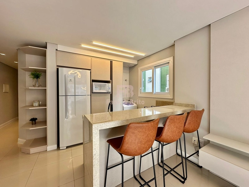 NAVEGANTES! 2 DORMITÓRIOS, UMA QUADRA DO MAR!: 6ª foto da galeria de imagens do imóvel