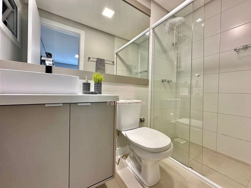 NAVEGANTES! 2 DORMITÓRIOS, UMA QUADRA DO MAR!: 20ª foto da galeria de imagens do imóvel