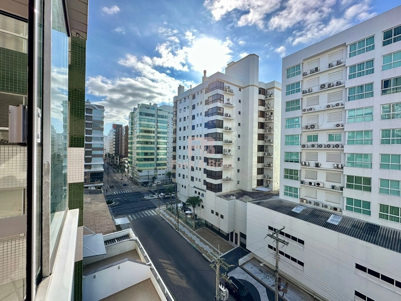 NAVEGANTES! 2 DORMITÓRIOS, UMA QUADRA DO MAR!: 12ª foto da galeria de imagens do imóvel