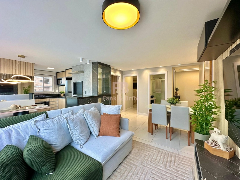 DOIS DORMITÓRIOS NA ZONA NOVA.: 9ª foto da galeria de imagens do imóvel