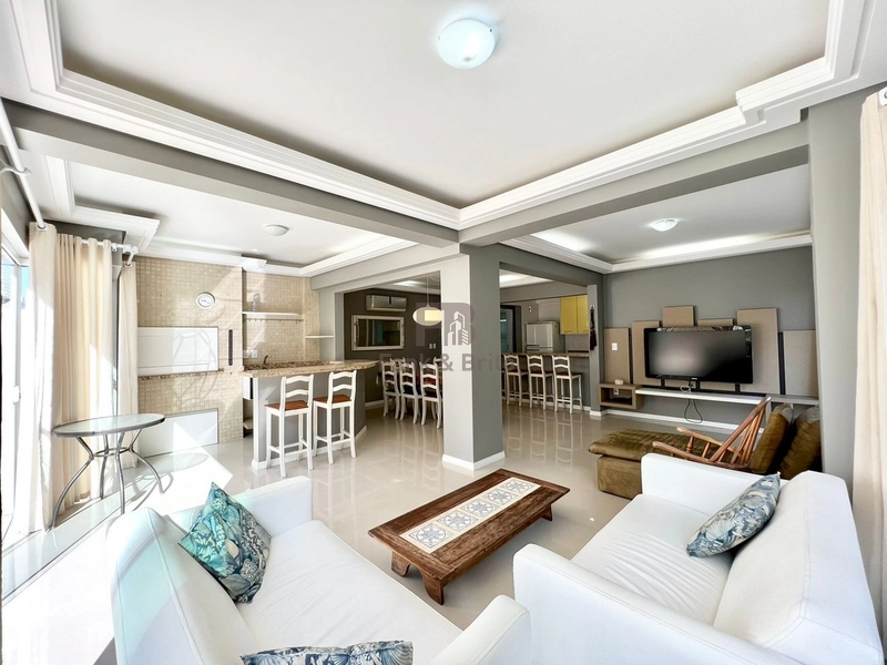 VENDE EXCELENTE APARTAMENTO COM TERRAÇO UMA QUADRA DO MAR: 7ª foto da galeria de imagens do imóvel