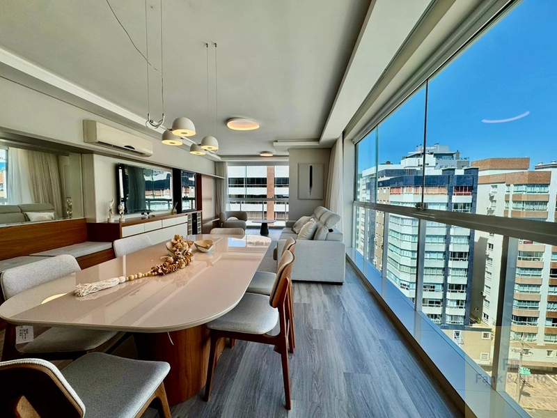 Na Avenida Ubirajara, Mobiliado e Decorado.: 10ª foto da galeria de imagens do imóvel