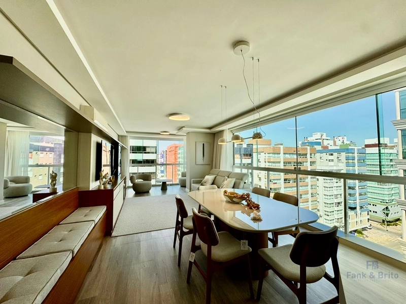 Na Avenida Ubirajara, Mobiliado e Decorado.: 13ª foto da galeria de imagens do imóvel