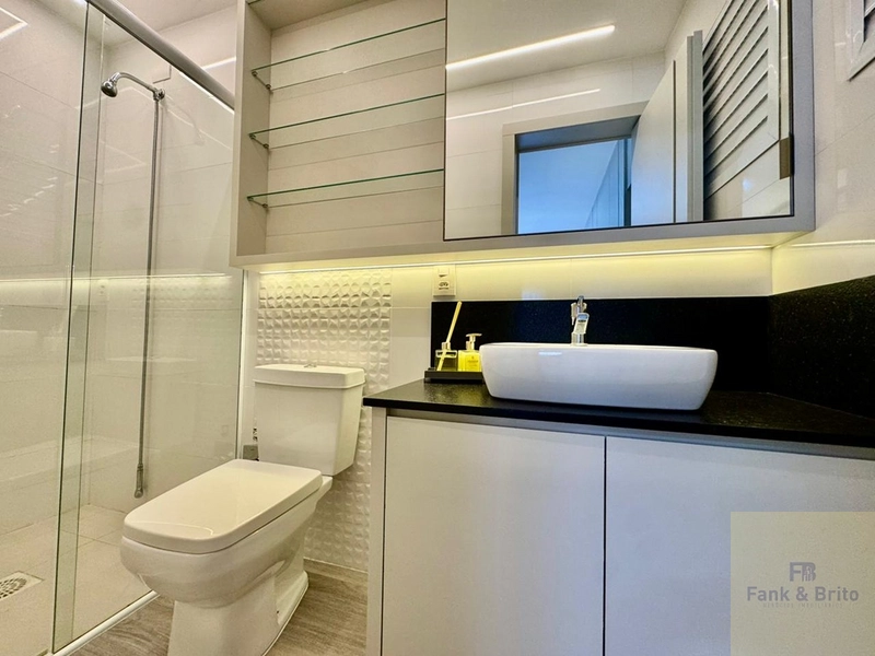 Na Avenida Ubirajara, Mobiliado e Decorado.: 27ª foto da galeria de imagens do imóvel