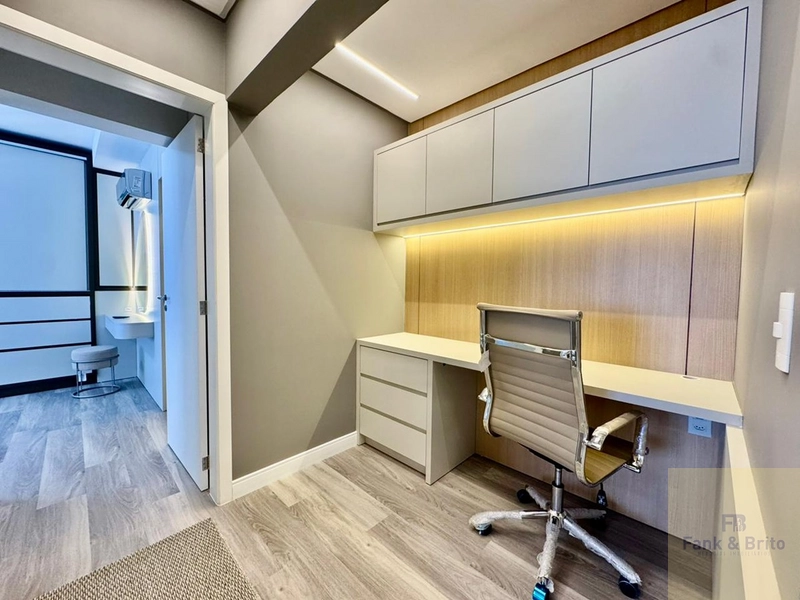 Na Avenida Ubirajara, Mobiliado e Decorado.: 21ª foto da galeria de imagens do imóvel