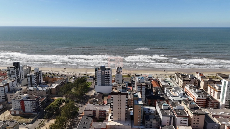 UMA QUADRA DO MAR, JUNTO A PRAÇA ARBORIZADA E CENTRO!: 19ª foto da galeria de imagens do imóvel