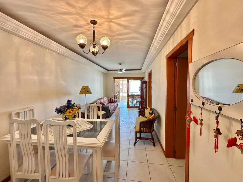 UMA QUADRA DO MAR, JUNTO A PRAÇA ARBORIZADA E CENTRO!: 8ª foto da galeria de imagens do imóvel