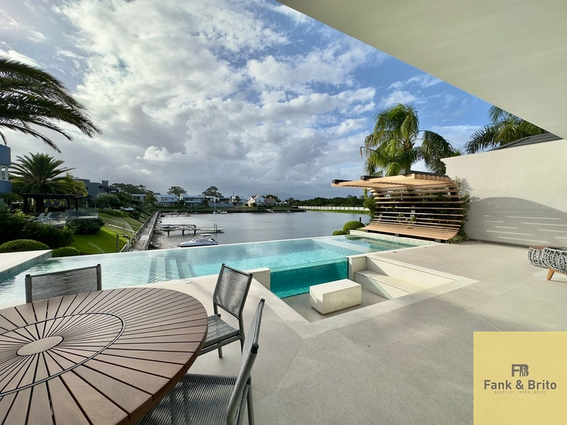 SOBRADO A VENDA NO CONDOMINIO VELAS DA MARINA EM CAPÃO DA CANOA: 7ª foto da galeria de imagens do imóvel