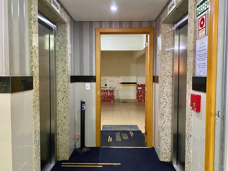 Gigante apartamento, último andar, bairro nobre, próximo da praia.: 26ª foto da galeria de imagens do imóvel