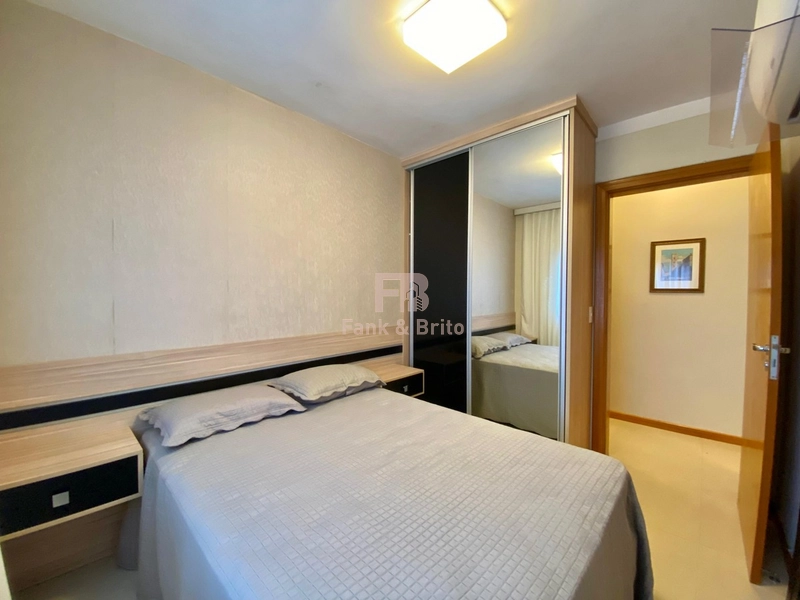 Gigante apartamento, último andar, bairro nobre, próximo da praia.: 16ª foto da galeria de imagens do imóvel