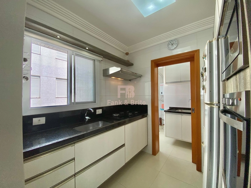 Gigante apartamento, último andar, bairro nobre, próximo da praia.: 8ª foto da galeria de imagens do imóvel