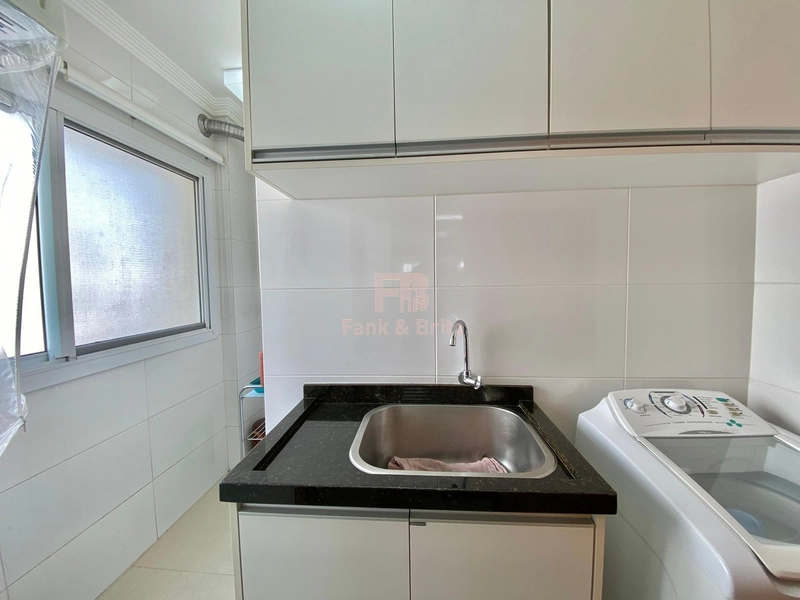 Gigante apartamento, último andar, bairro nobre, próximo da praia.: 14ª foto da galeria de imagens do imóvel