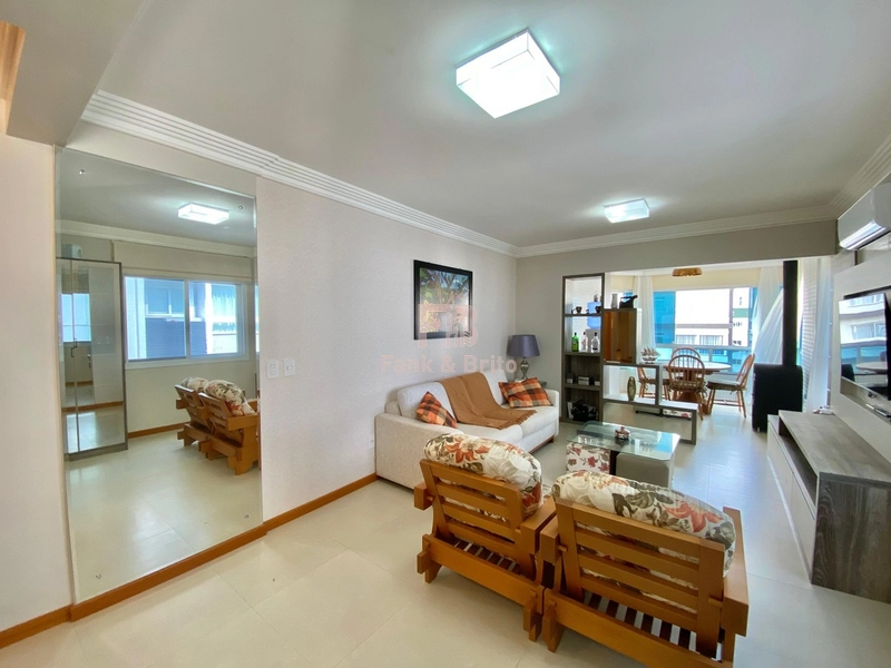 Gigante apartamento, último andar, bairro nobre, próximo da praia.: 5ª foto da galeria de imagens do imóvel