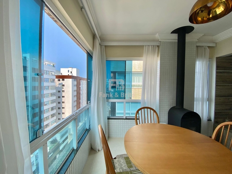 Gigante apartamento, último andar, bairro nobre, próximo da praia.: 12ª foto da galeria de imagens do imóvel