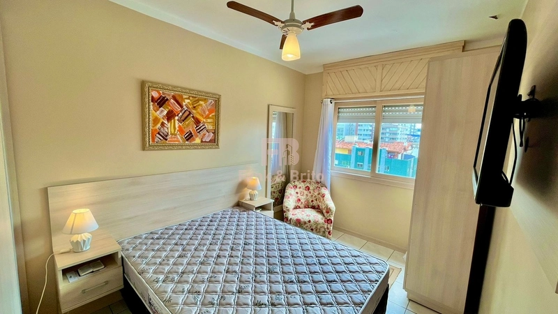 Charmoso  1 Dormitório com Churrasqueira e Vaga - Ótima localização: 2ª foto da galeria de imagens do imóvel