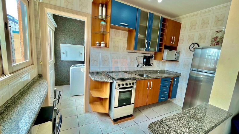 Charmoso  1 Dormitório com Churrasqueira e Vaga - Ótima localização: 1ª foto da galeria de imagens do imóvel