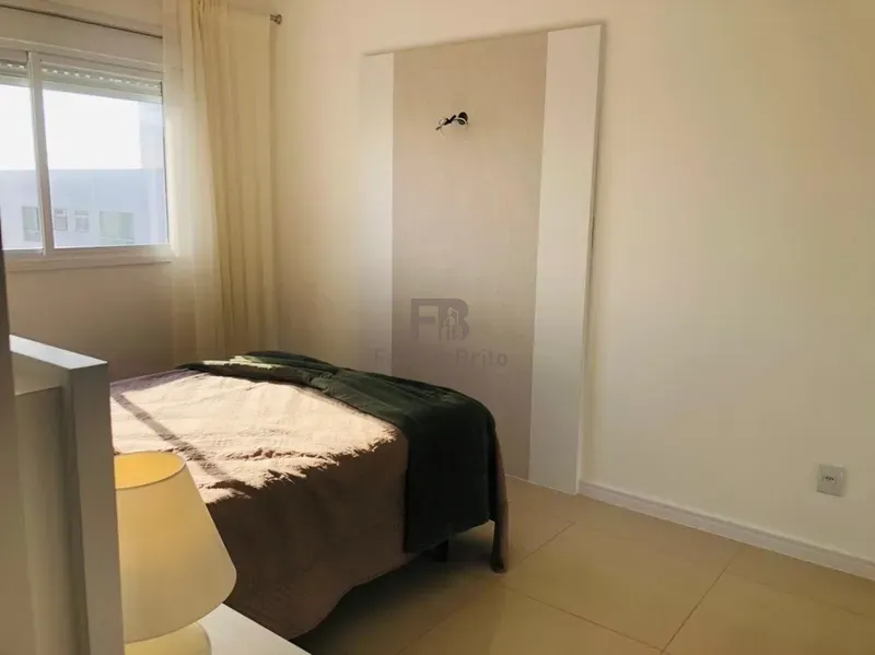 APARTAMENTO A VENDA FRENTE A PRAÇA E  A POUCOS PASSOS DO MAR.: 3ª foto da galeria de imagens do imóvel