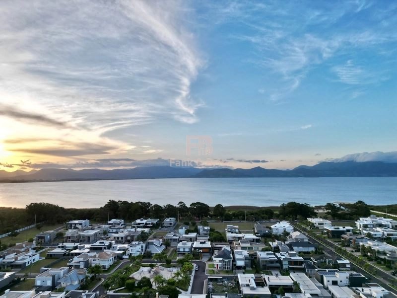 Casa com 5 dormitórios à venda no condomínio Velas da Marina.: 6ª foto da galeria de imagens do imóvel