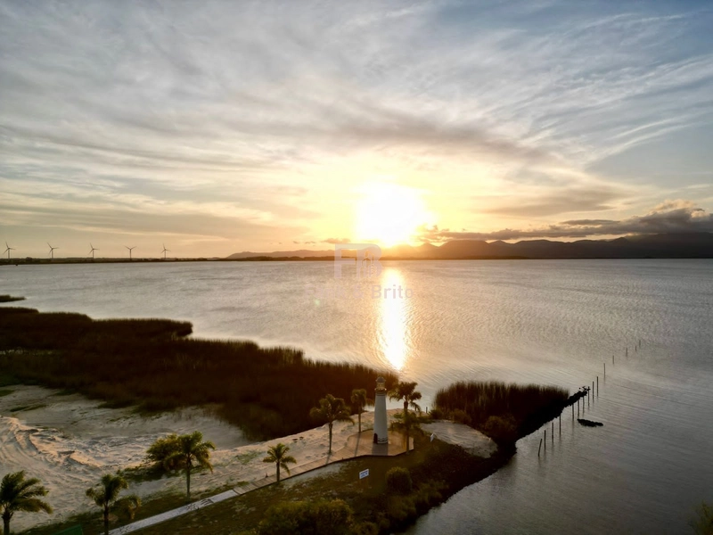 Casa com 5 dormitórios à venda no condomínio Velas da Marina.: 4ª foto da galeria de imagens do imóvel