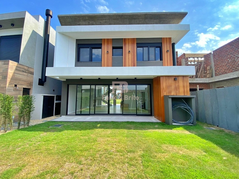 Casa de 4 Suítes com Acessibilidade e Carregamento p/ Carros Elétrico: 16ª foto da galeria de imagens do imóvel