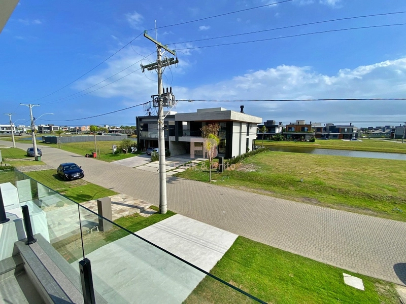 Casa de 4 Suítes com Acessibilidade e Carregamento p/ Carros Elétrico: 12ª foto da galeria de imagens do imóvel