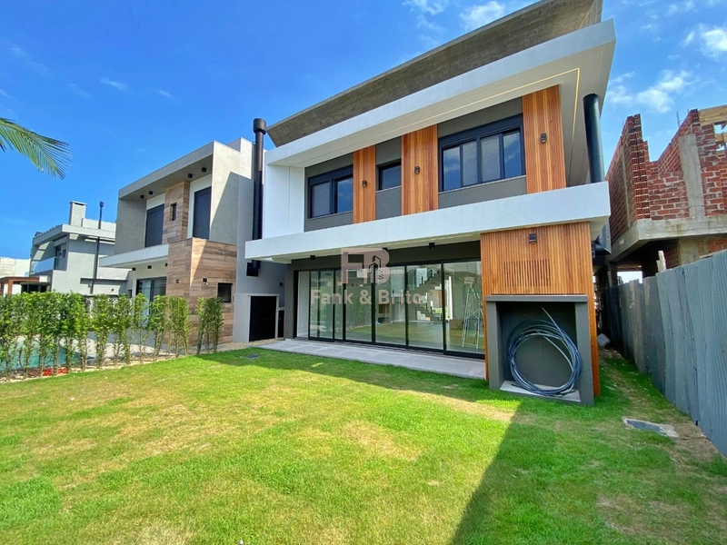 Casa de 4 Suítes com Acessibilidade e Carregamento p/ Carros Elétrico: 14ª foto da galeria de imagens do imóvel