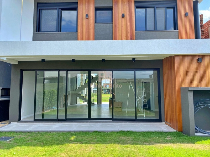 Casa de 4 Suítes com Acessibilidade e Carregamento p/ Carros Elétrico: 18ª foto da galeria de imagens do imóvel