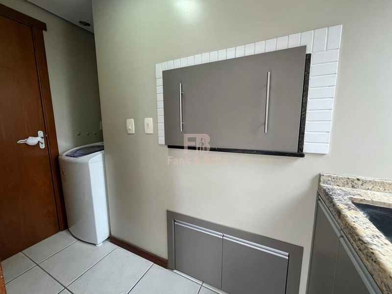 LOCALIZAÇÃO NOBRE AO LADO DE DUAS LINDAS PRAÇAS NO CENTRO: 10ª foto da galeria de imagens do imóvel