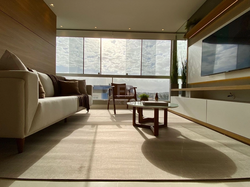 APARTAMENTO JUNTO A AV. ARARIGBÓIA, APENAS 3 QUADRAS DO MAR: 6ª foto da galeria de imagens do imóvel