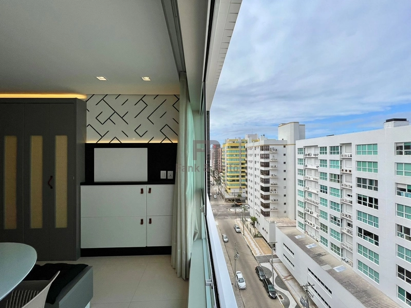 VENDE APARTAMENTO DOIS DORMITÓRIOS UMA QUADRA DO MAR: 11ª foto da galeria de imagens do imóvel