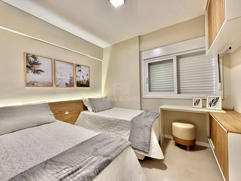 Dois dormitórios no bairro Navegantes.: 3ª foto da galeria de imagens do imóvel