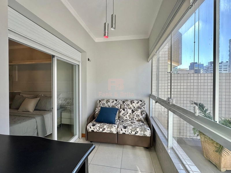 MOBILIADO E DECORADO COM TERRAÇO: 16ª foto da galeria de imagens do imóvel
