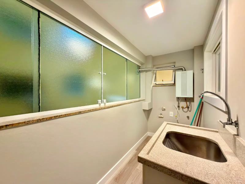 APARTAMENTO À VENDA COM VISTA ETERNA PARA O MAR: 21ª foto da galeria de imagens do imóvel
