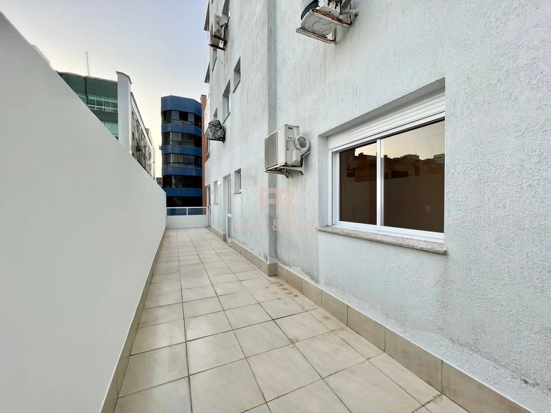 1 DORMITÓRIO COM TERRAÇO DE FRENTE!: 4ª foto da galeria de imagens do imóvel