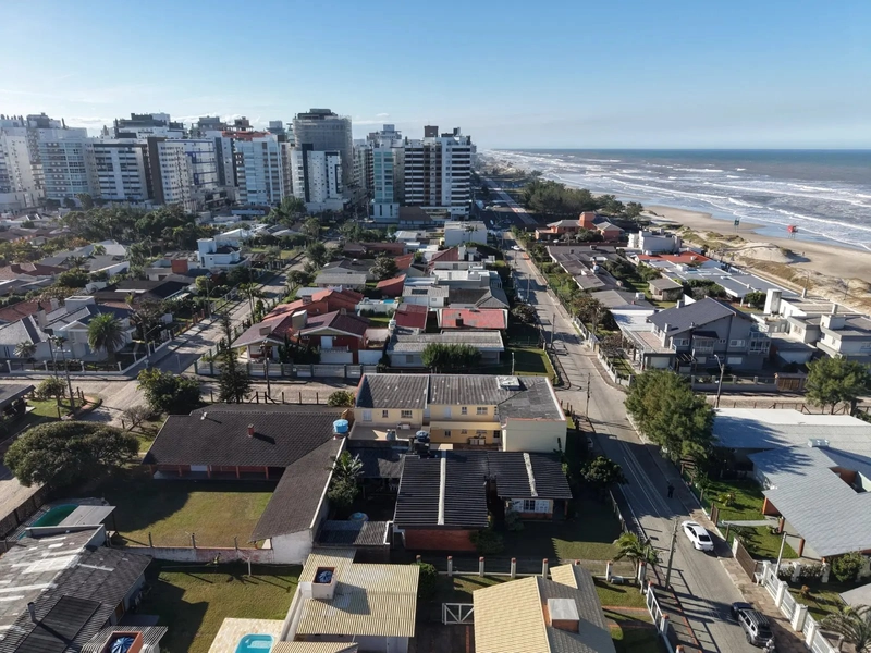 CASA EM ATLÂNTIDA: 2ª foto da galeria de imagens do imóvel