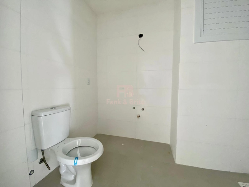 Apartamento novo, uma quadra do mar!: 11ª foto da galeria de imagens do imóvel