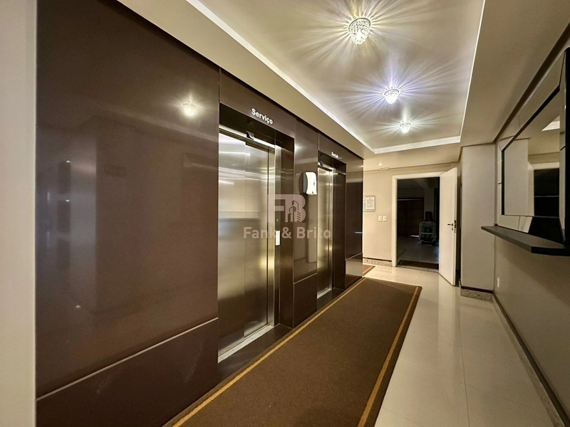 3 dormitórios a uma quadra do mar: 27ª foto da galeria de imagens do imóvel