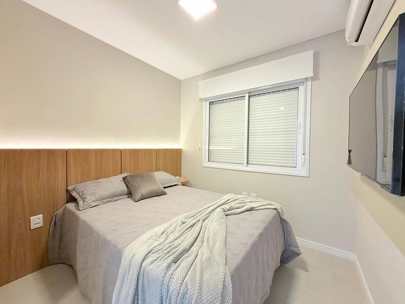 MOBILIADO E DECORADO COM SACADA DE FRENTE.: 20ª foto da galeria de imagens do imóvel