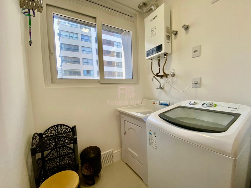 MOBILIADO E DECORADO NO NAVEGANTES.: 14ª foto da galeria de imagens do imóvel