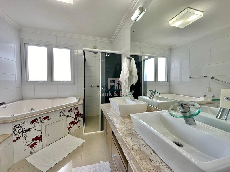 SOBRADO COM SALÃO DE FESTAS.: 19ª foto da galeria de imagens do imóvel