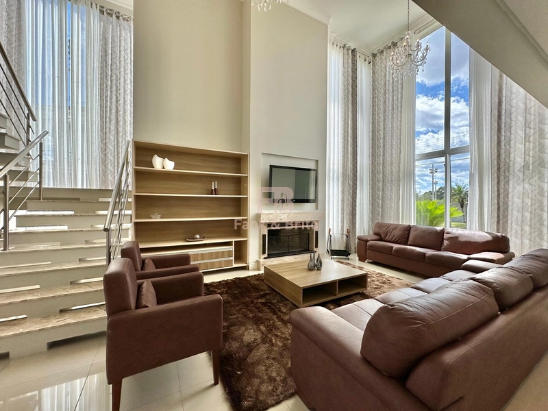 SOBRADO COM SALÃO DE FESTAS.: 4ª foto da galeria de imagens do imóvel