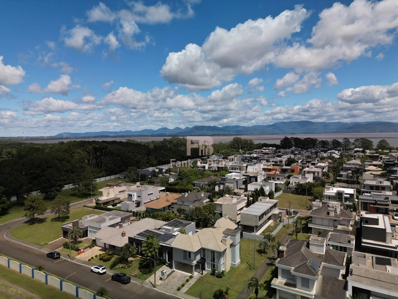 SOBRADO COM SALÃO DE FESTAS.: 28ª foto da galeria de imagens do imóvel