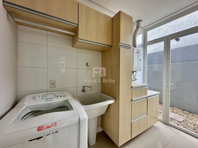 SOBRADO COM SALÃO DE FESTAS.: 25ª foto da galeria de imagens do imóvel